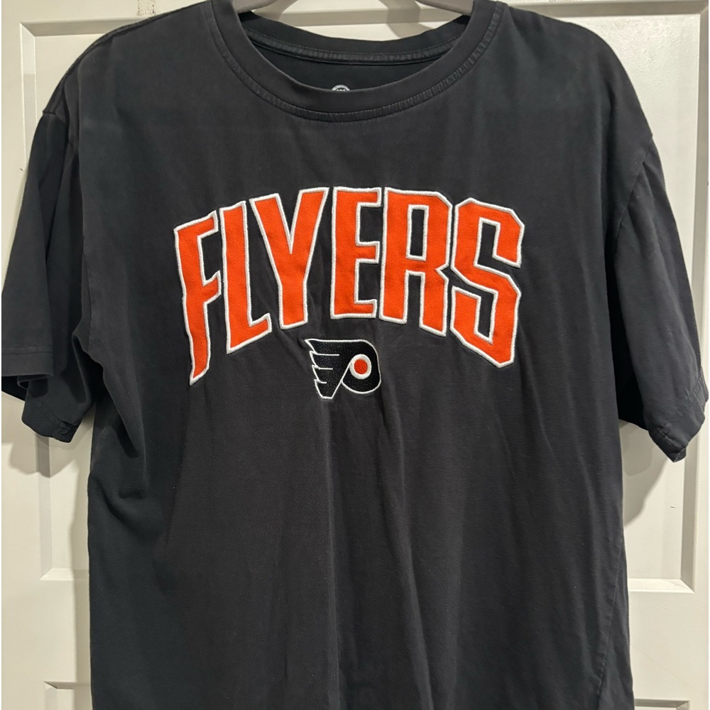 Philadelphia flyers NHL embroidered tee